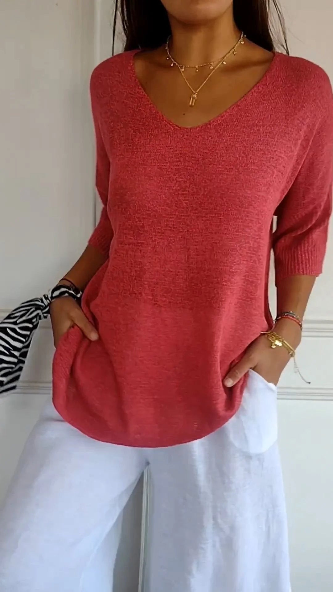 Chic and Stylish Loose V-Neck Top for Women